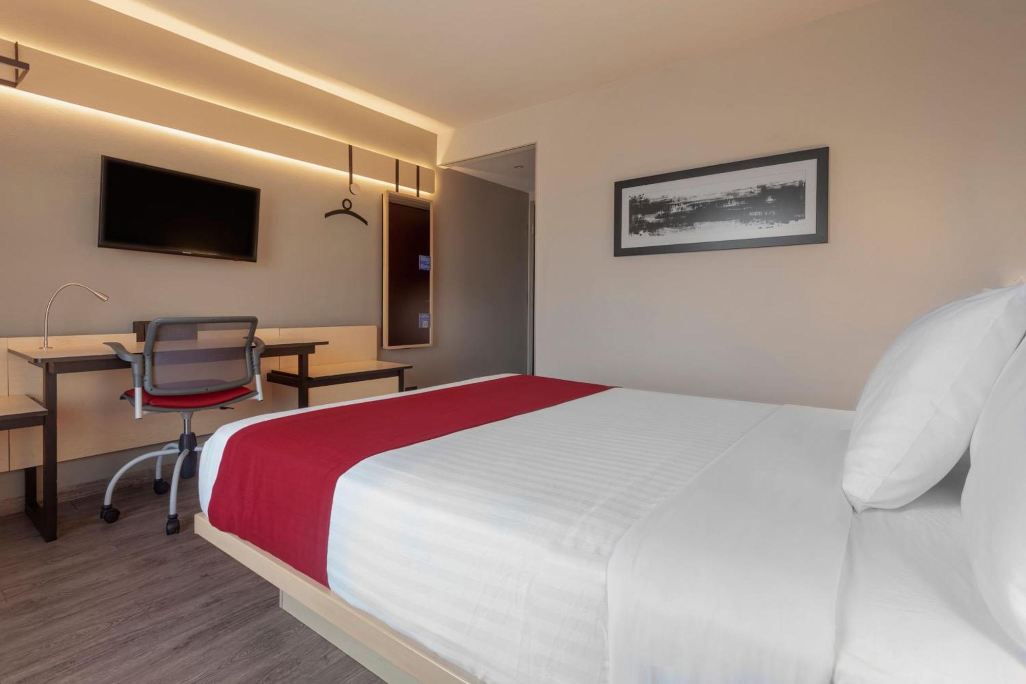ซิตี้ เอ็กซ์เพรส เลออน Hotel ภายนอก รูปภาพ