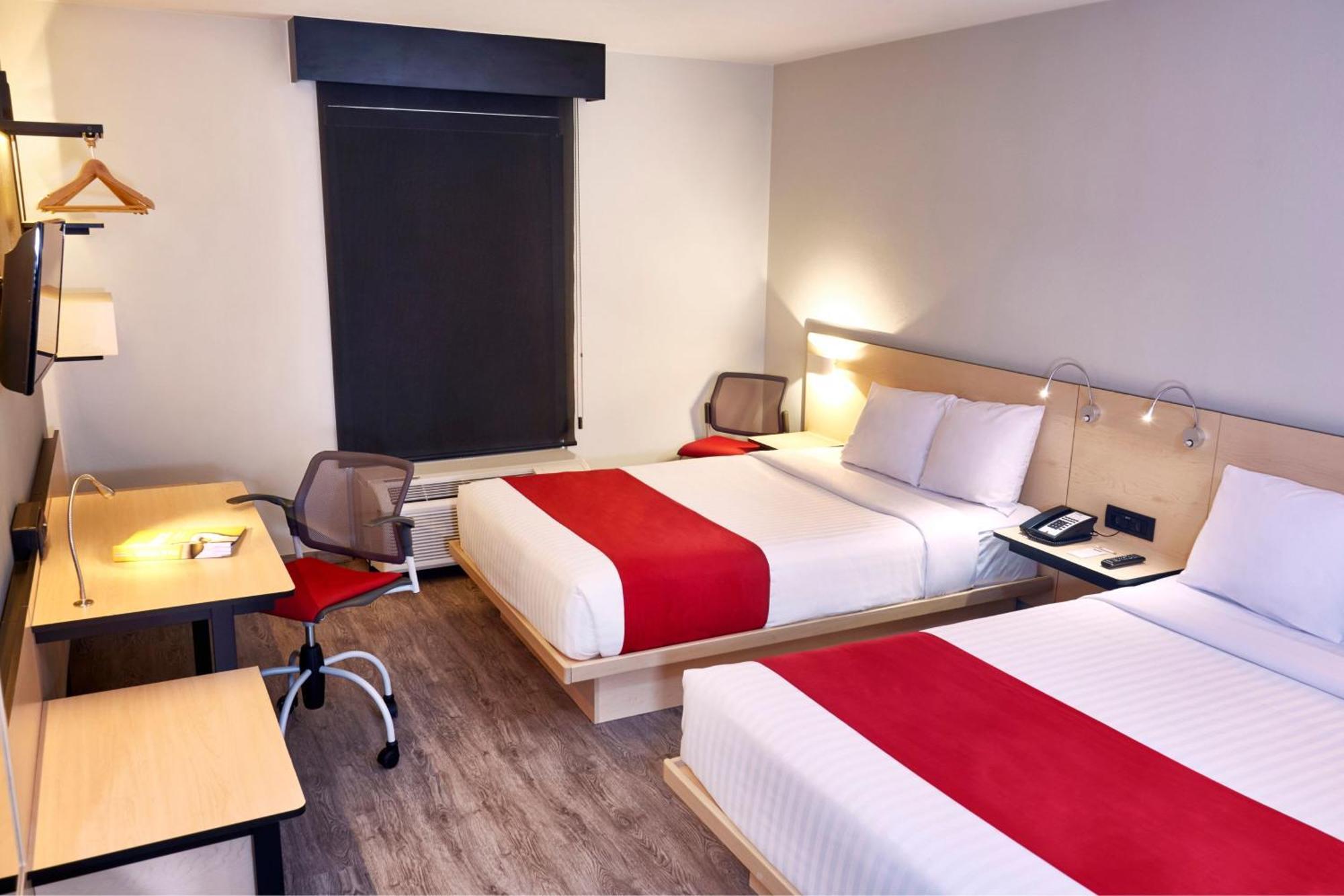 ซิตี้ เอ็กซ์เพรส เลออน Hotel ภายนอก รูปภาพ